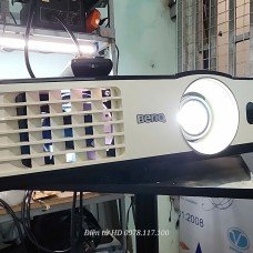 Máy chiếu BenQ MH680 cũ