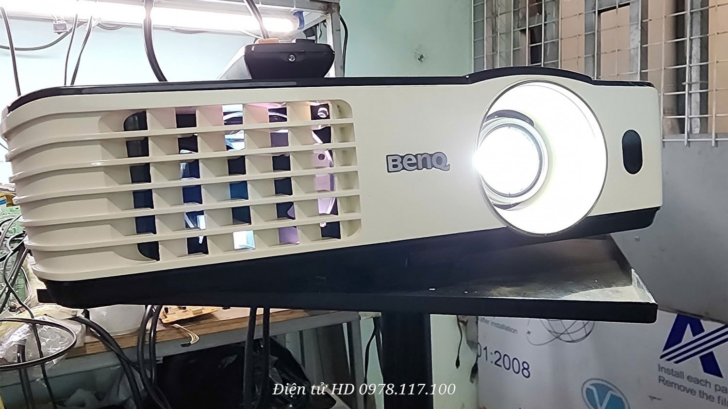 MÁY CHIẾU BENQ